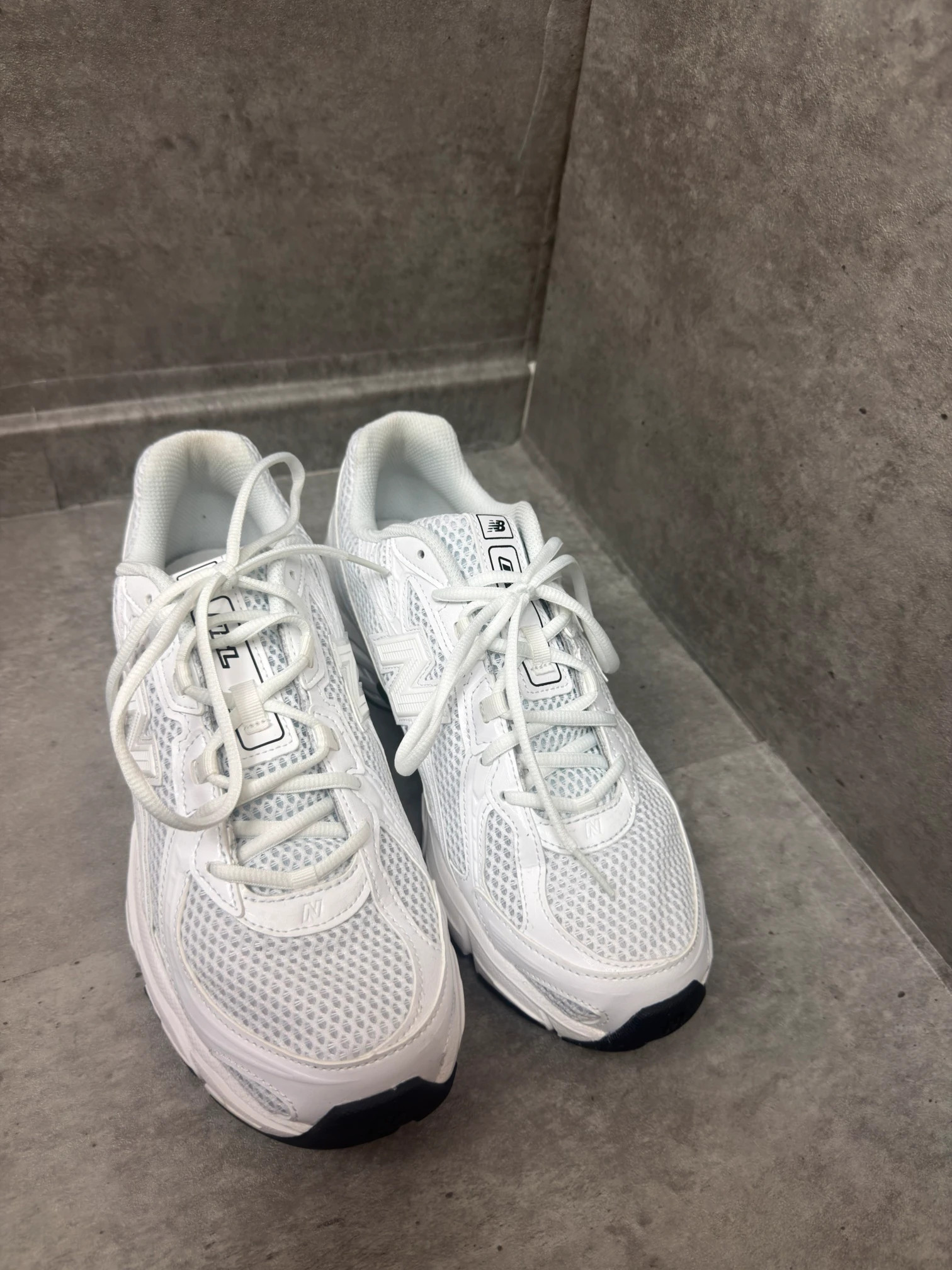 New Balance 740 Triple White