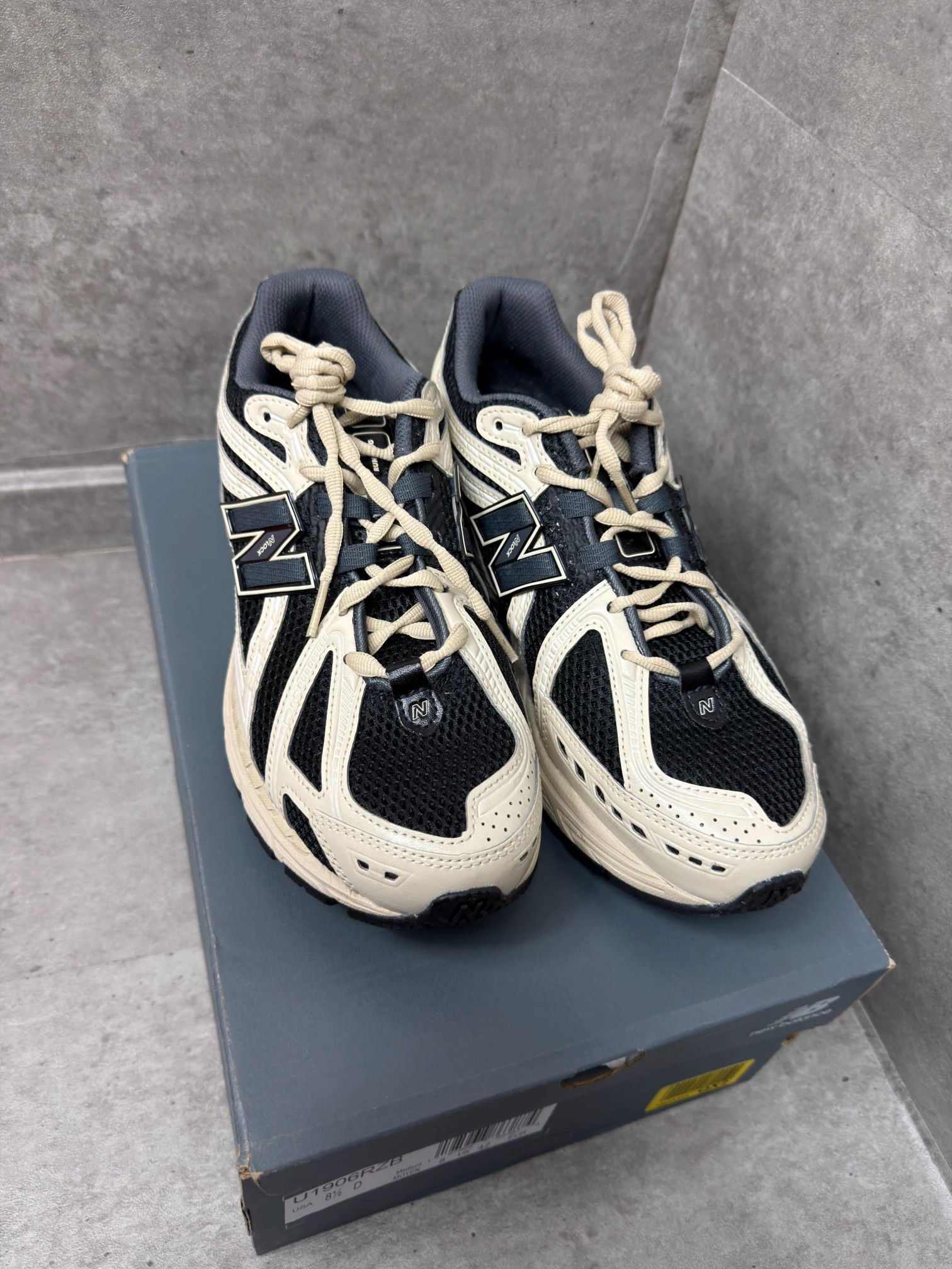 New Balance 1906R Beige Black