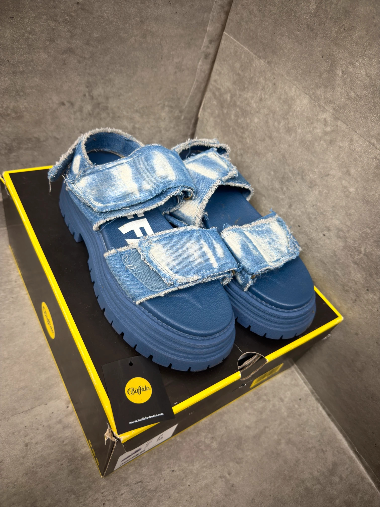 Buffalo Lennox Denim Platform Sandals