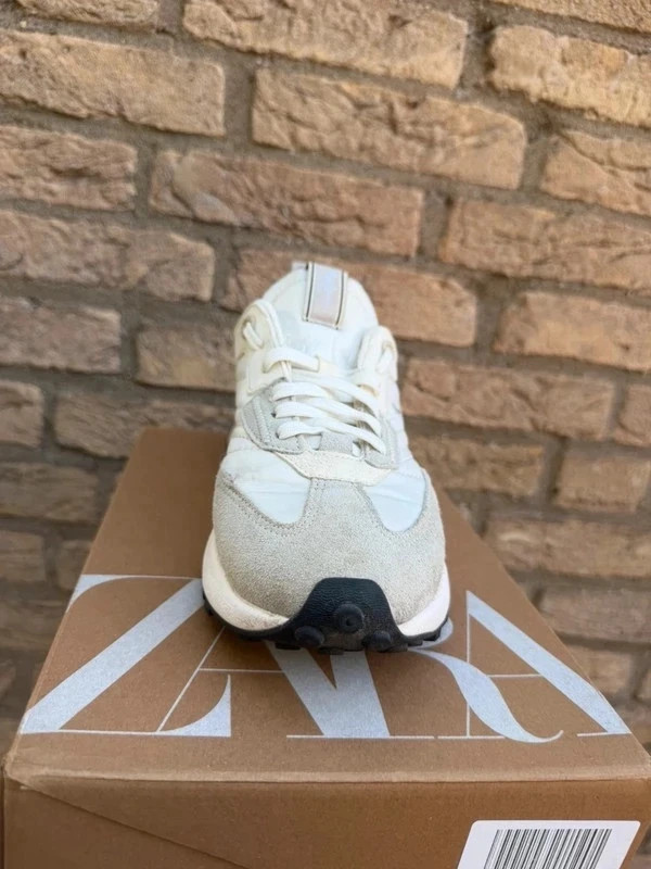Pepe Jeans London Suede Sneakers White Beige